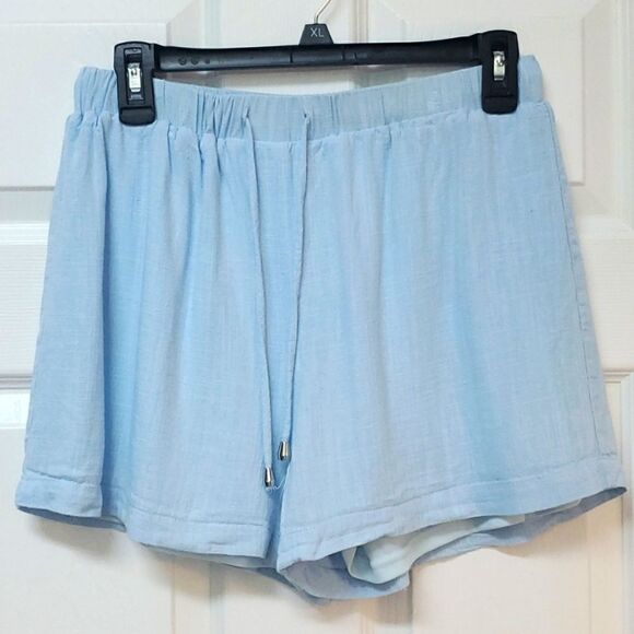 Blue Blush womans linen shorts,  size large - Picture 1 of 4